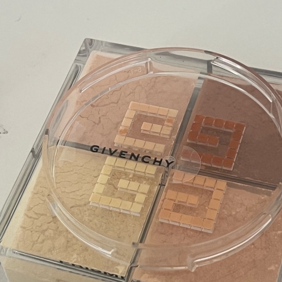 Givenchy Prime Libre #5 powder. Original formula - Picture 2 of 4